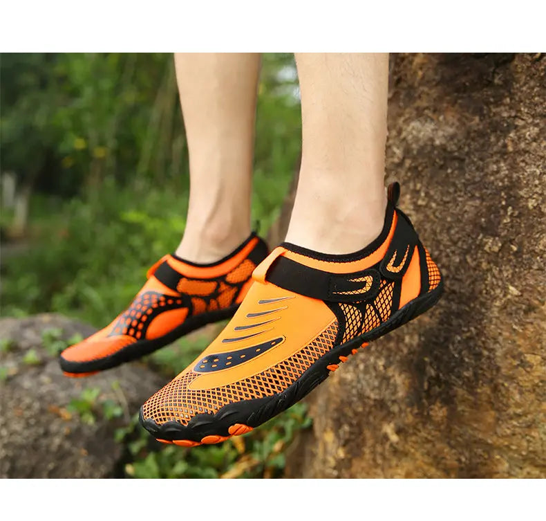 Chaussures_aquatique_orange_scratch_situation