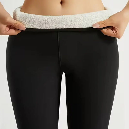 Legging_fourre_polaire_blanc_porte_de_face_doublure_peluche
